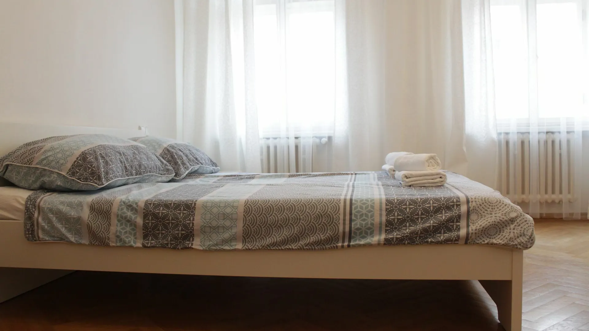 Nejedleho Apartmeet Πράγα 0*,