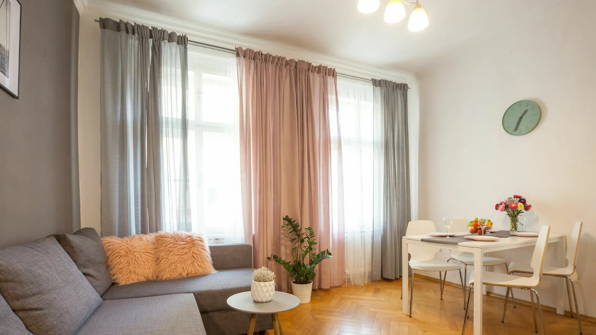 Nejedleho Apartmeet Πράγα Διαμέρισμα