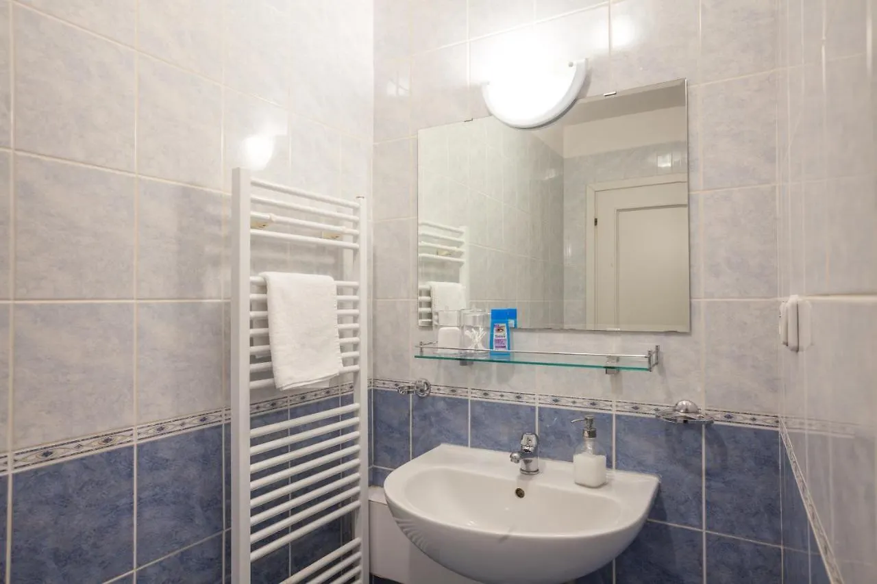 Nejedleho Apartmeet Prague Apartment