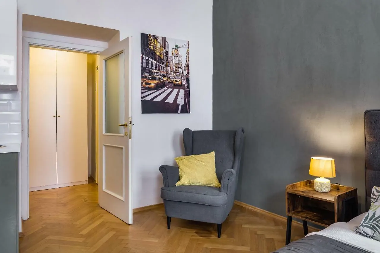 Nejedleho Apartmeet Prague
