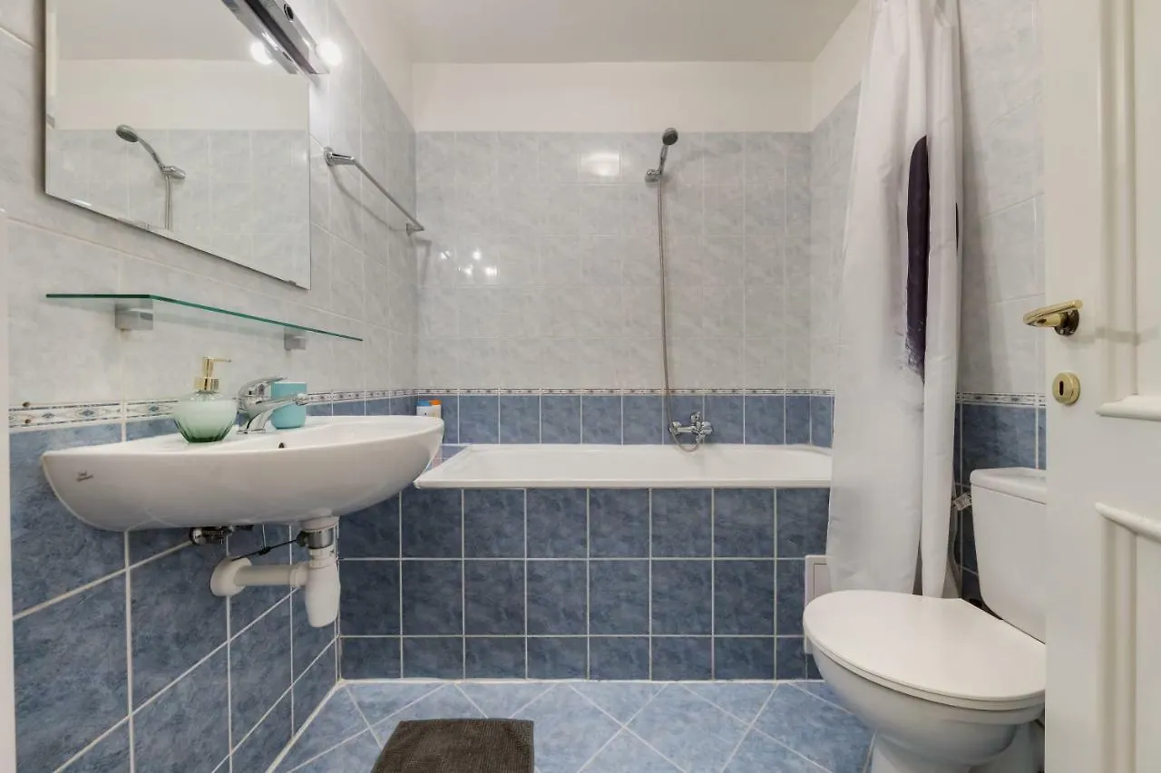 Nejedleho Apartmeet Prague