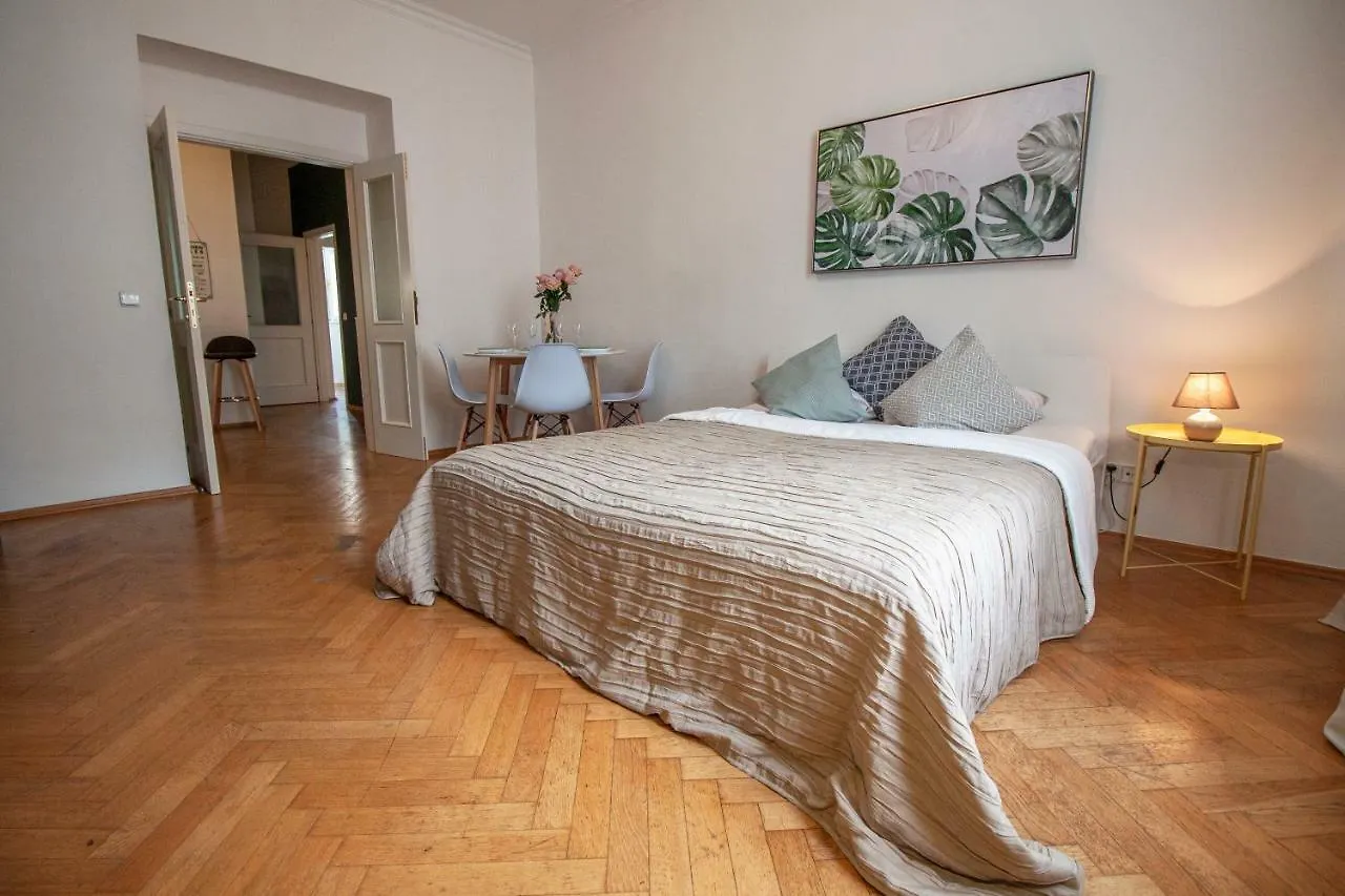 Nejedleho Apartmeet location