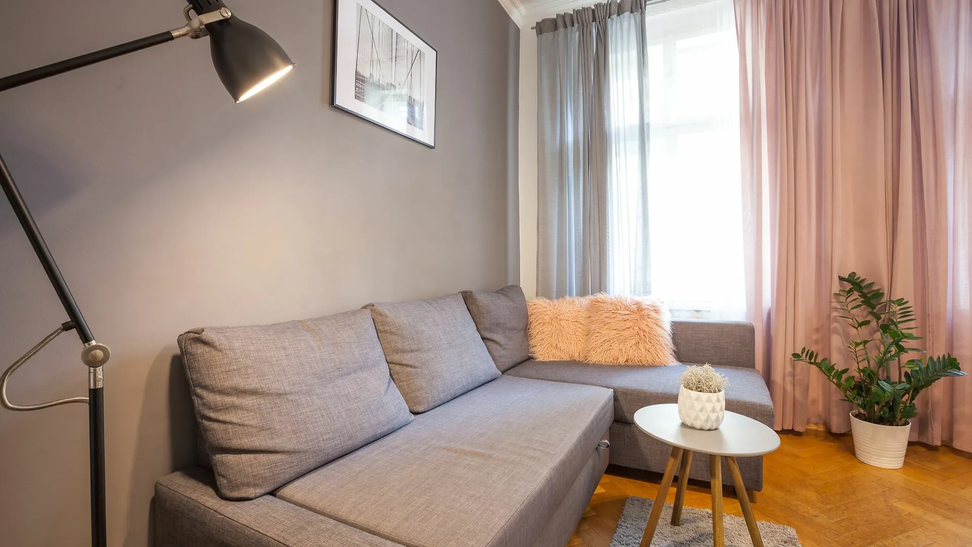 Nejedleho Apartmeet Prague