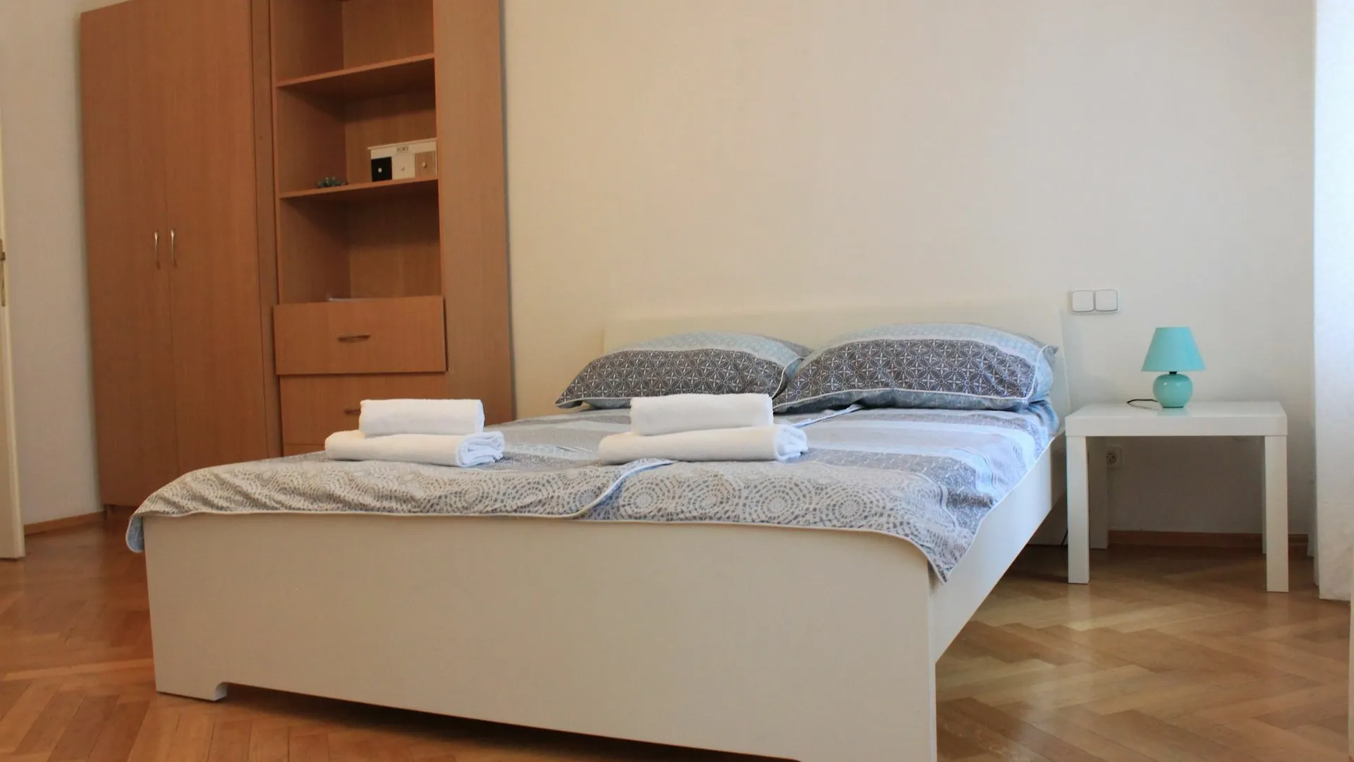 Apartment Nejedleho Apartmeet Prague